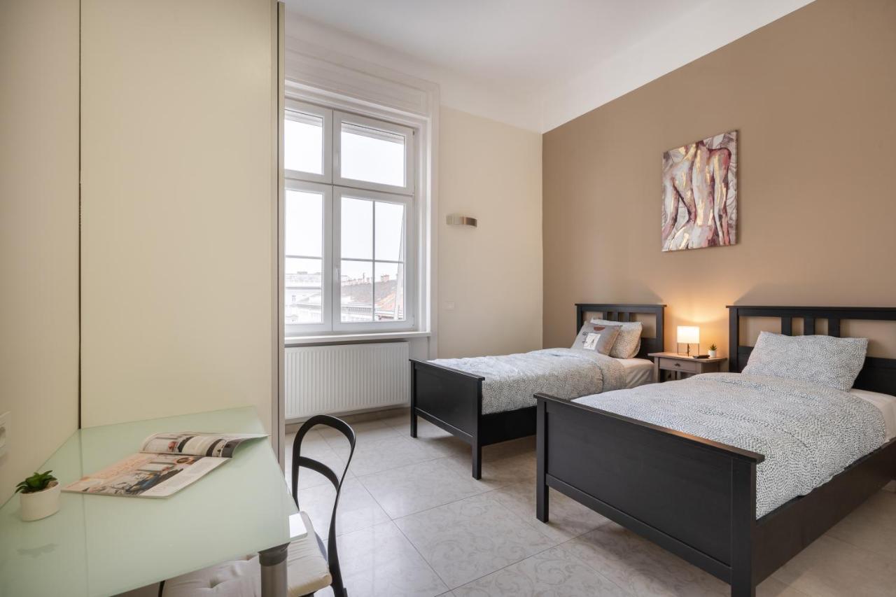 Basilika Monnalisa Luxury 3 Bedrooms Apartment With Amazing View Need Reservation X Free Parking Budapeste Exterior foto